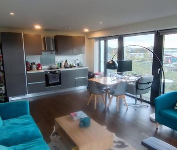 2 bedroom apartment to rent - Photo 3