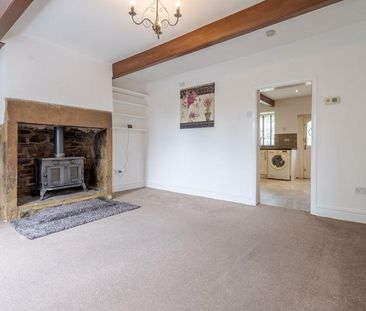 2 bedroom terraced house to rent - Photo 1