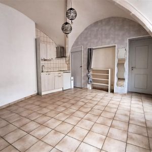 Location appartement 1 pièce - 28.6m² à Chaumont (52000) - Photo 2