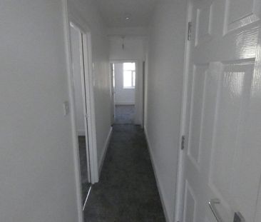 Talbot Road Flat 2 - Photo 5