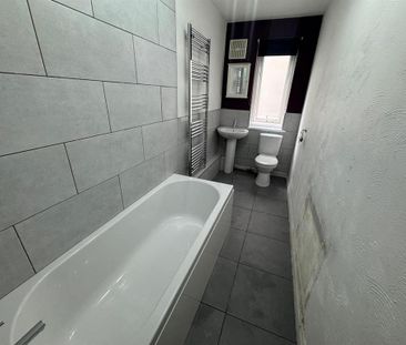 2 bedroom maisonette to rent - Photo 3