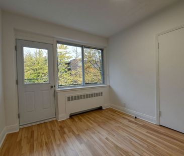 3500 Ridgewood - Photo 2