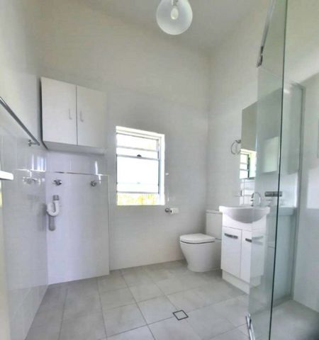 CENTRALLY LOCATED 1 BEDROOM UNIT - Photo 5