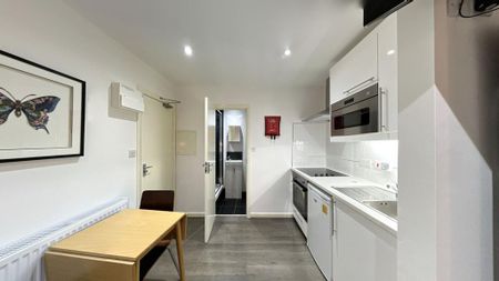 Studio to rent - Photo 4