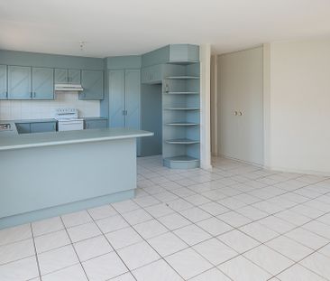 6 Suzanne Way, Broulee NSW - Photo 2