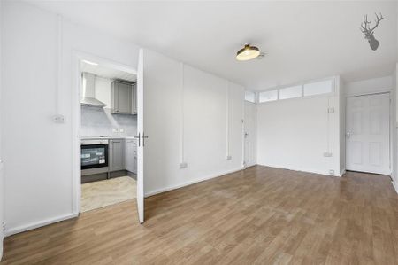 1 bedroom flat to rent - Photo 2