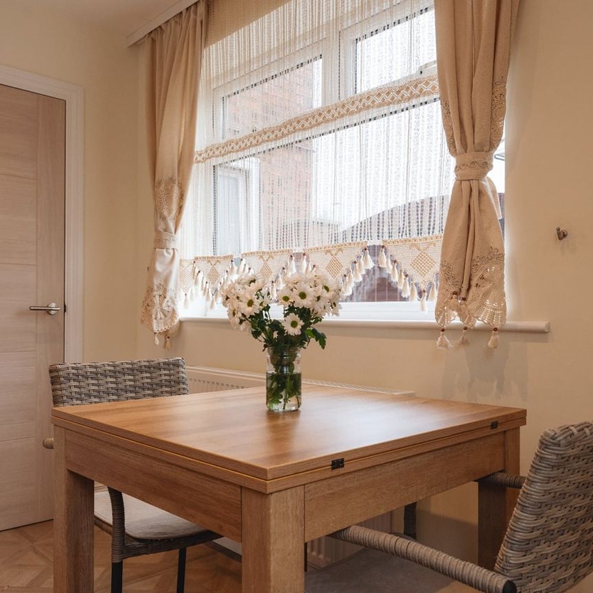 Room in a Shared House, Furnace Lane, S13 - Photo 1