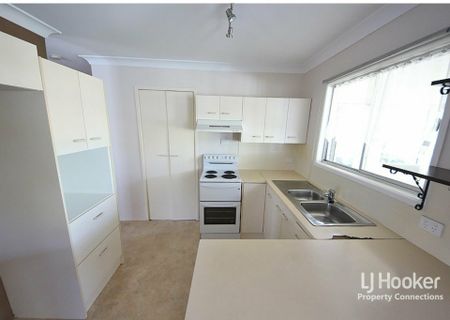 High Set House for Rent - Available Now! - Photo 5