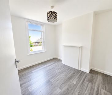 Bexley Road, Erith DA8, London - Photo 2
