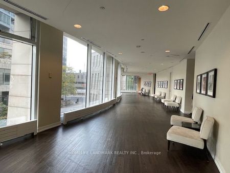 Quantum North Tower Lofts - Photo 5