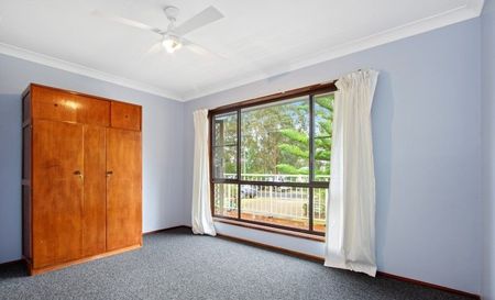 Coastal Charm & Comfortable Living in the Heart of Surfside - Photo 4