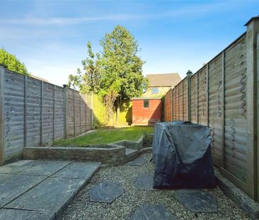 2 bedroom terraced house to rent - Photo 6