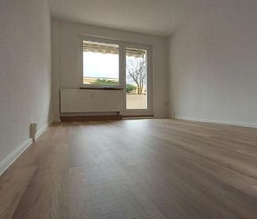 Kleine Zweiraumwohnung mit Balkon ! - Foto 4