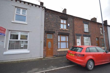3 bedroom terraced house to rent - Photo 3