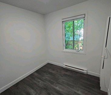 🏡 GRAND 6 ½ DE TYPE MAISON À LOUER SUR 2 ÉTAGES - Photo 3