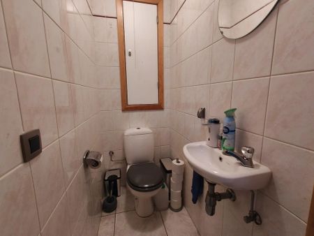 Verzorgd tweeslaapkamer appartement met garage in centrum Hooglede - Photo 2