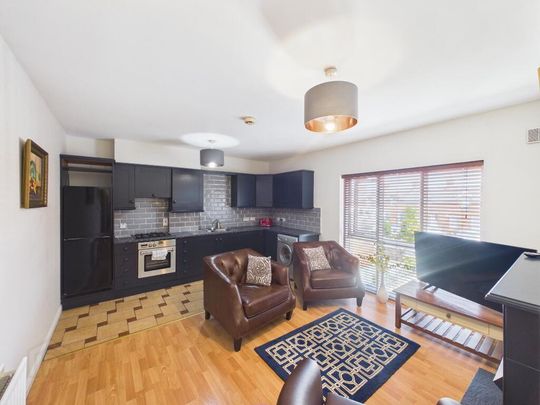 Apt 19 Ardmore Court, 2A Ardmore Avenue, Ormeau Road, Belfast, BT7 3HD - Photo 1