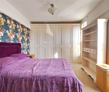 3 bedroom terraced house to rent - Photo 6