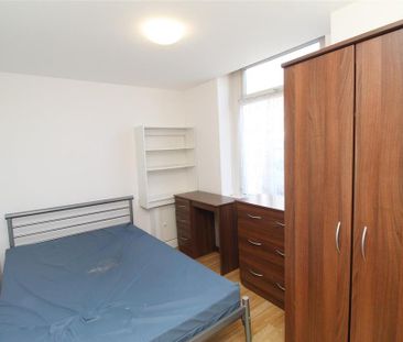 7 bedroom house to rent - Photo 3