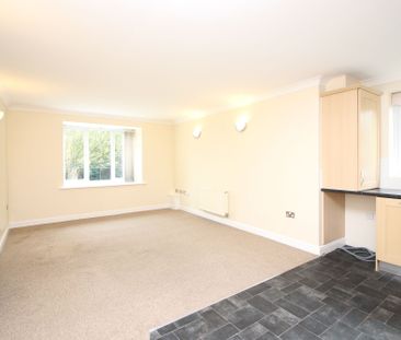 2 bed apartment to rent in Orchard Court, Bury, BL9 - Photo 3