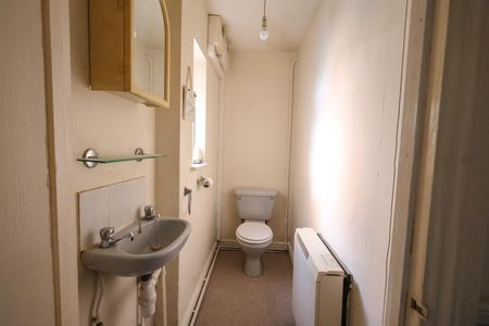 Rectory Road, Redditch - Photo 4