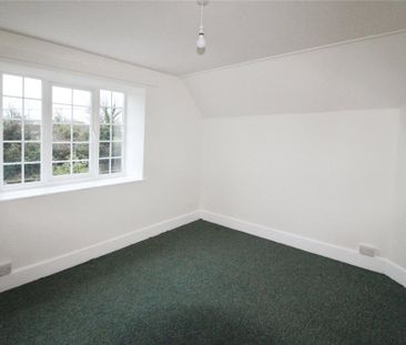 2 bedroom semi-detached house to rent - Photo 6