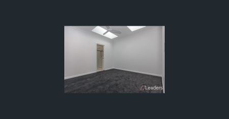 Convenient Location - Photo 2