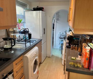 2 Bed Terraced House, Gladys Road, B67 - Photo 5