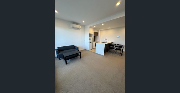 Fully Furnished 1 Bedrooms 1 Bathroom apartment - Photo 1
