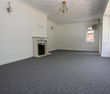 5 bedroom detached bungalow to rent - Photo 4