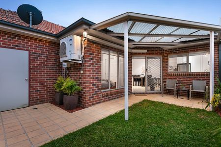 109 Bond Street, Ivanhoe VIC 3079 - Photo 2