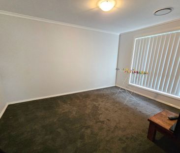 LUXURY LIVING IN GILLIESTON - Photo 2