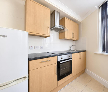 Studio to rent - Photo 5