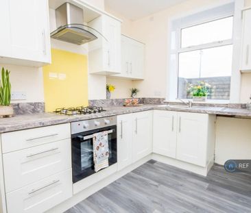 3 bedroom terraced house to rent - Photo 6