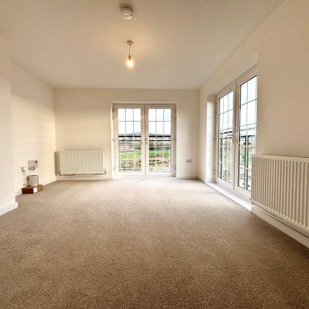 Martins Way, Stratford-upon-Avon, CV37 - Photo 1