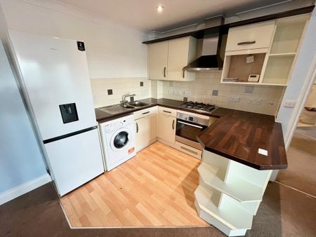 2 bedroom apartment to rent - Photo 2