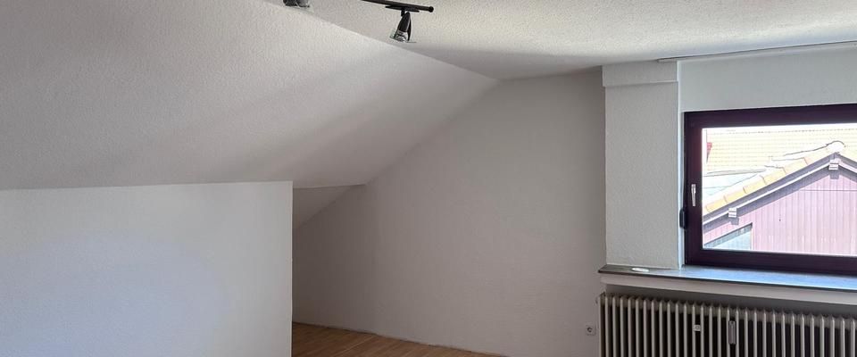 Attraktive DG-Wohnung zu vermieten - Foto 1