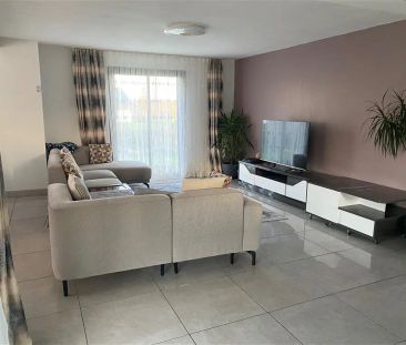 Location maison 6 pièces - 173m² à Ploubezre (22300) - Photo 4