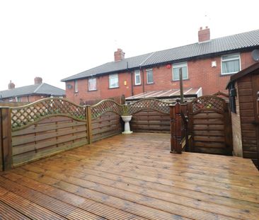 2 bedroom terraced house to rent - Photo 3