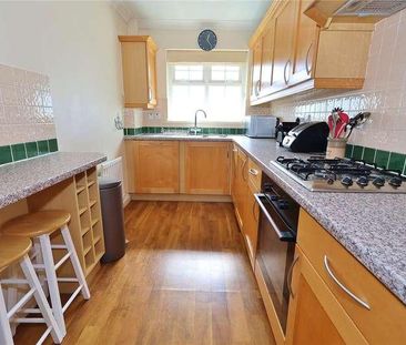 Brooklyn Road, Woking, Surrey, GU22 - Photo 6