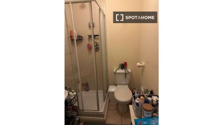 Room in a shared flat for rent in Dublin - Photo 2