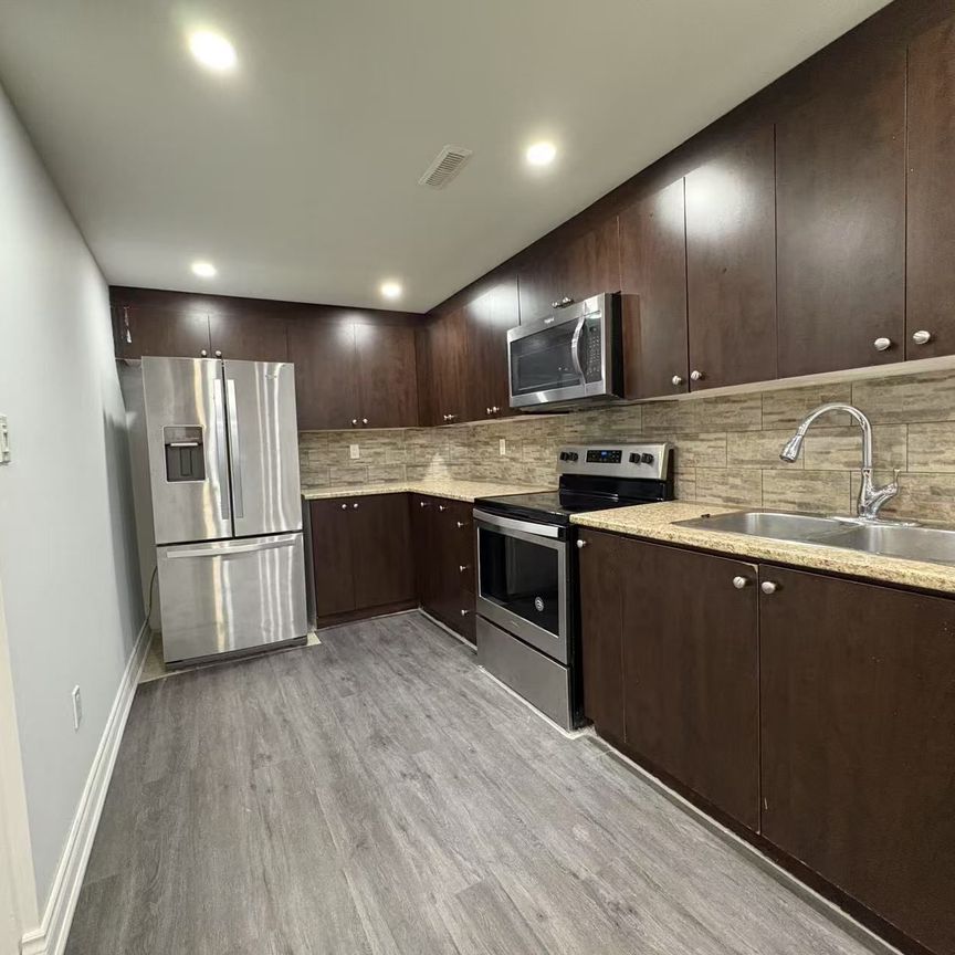 For Lease - 21 Natanya Boulevard Unit# BSMT, Georgina, Ontario - Photo 1