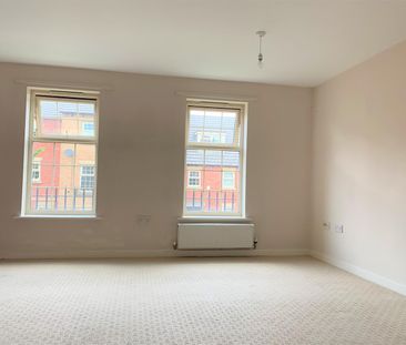 Barnsbridge Grove, S70, Barnsley - Photo 1