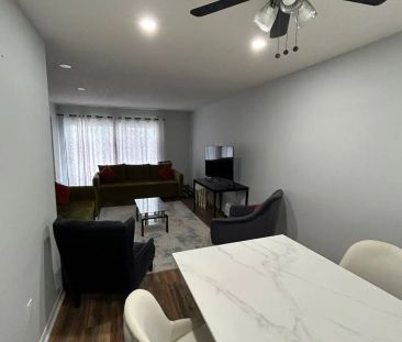 50 Flagstick Court #Upper - Photo 1