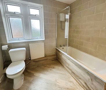 One-Bedroom Apartment - Photo 6