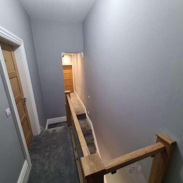 Rooms At Hartington Street, Barrow-in-furness, LA14 - Photo 1