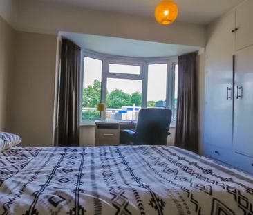 4 Tranby Avenue - Photo 6