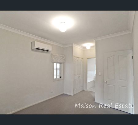 11 Nebo Close, Forest Lake, Qld 4078 - Photo 5