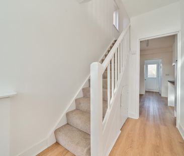 3 bedroom detached house to rent - Photo 4