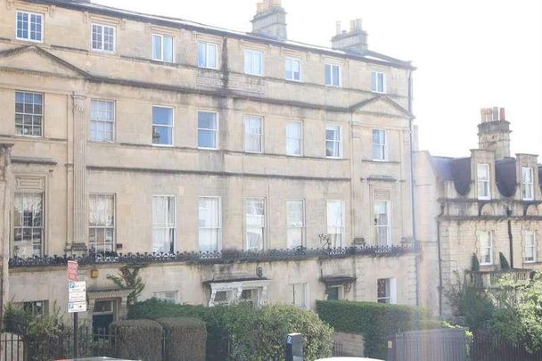 Belvedere Villas, Bath, BA1 - Photo 1
